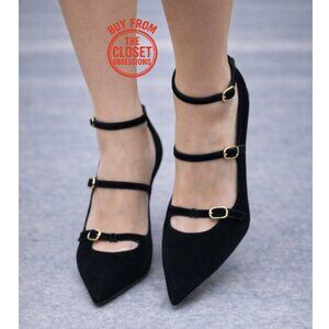 ZARA Blogger Fave!!! Pointed Toe Buckled Velvet High Heels NWT 🖤